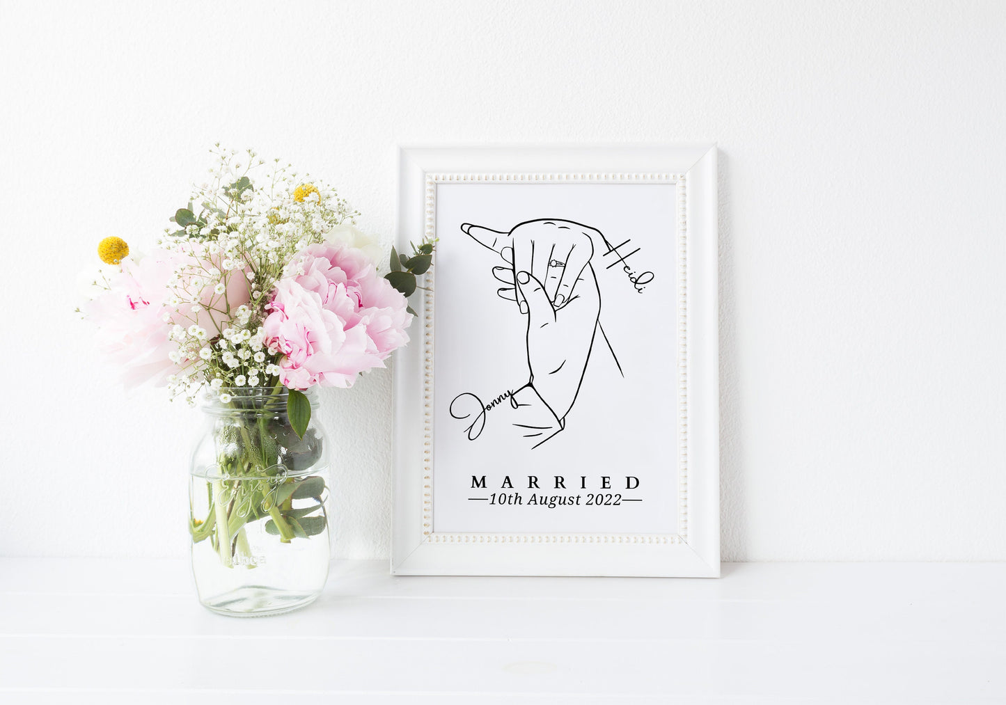 Personalised Married Hand Print, Newly Wed Gift, Wedding Line Art, Wedding Day Gift, Holding Hands Gift, Anniversary Idea, Bride and Groom