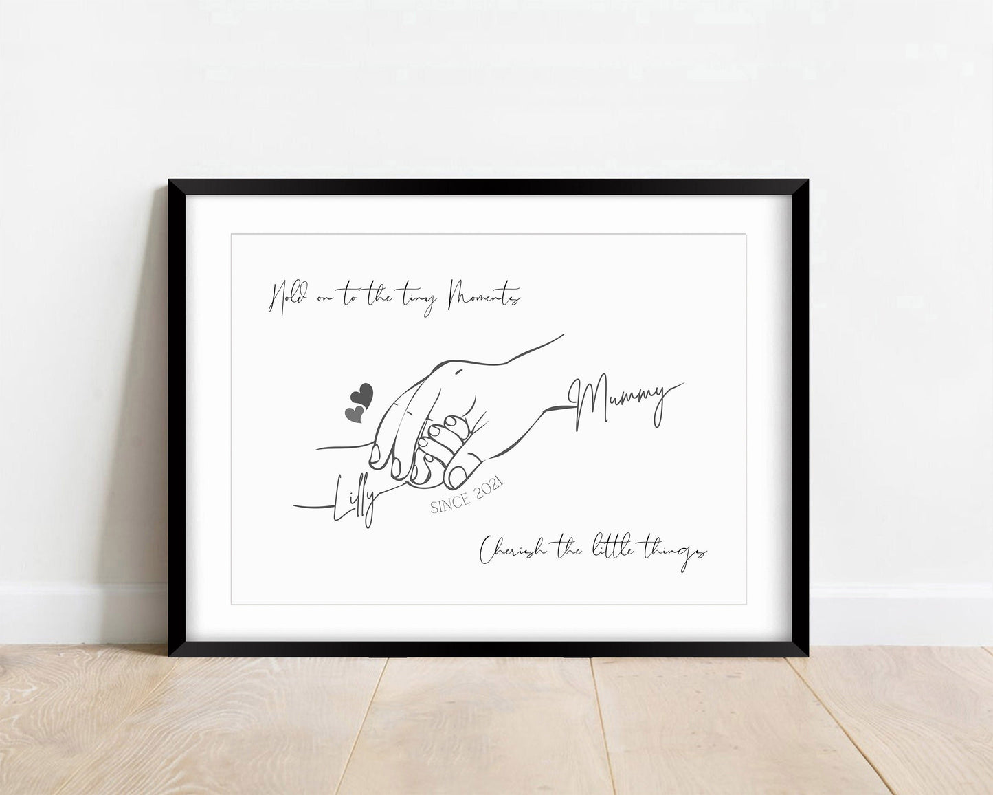 Custom Mummy & Baby Hands Line Art Print: Personalized Mother Gift